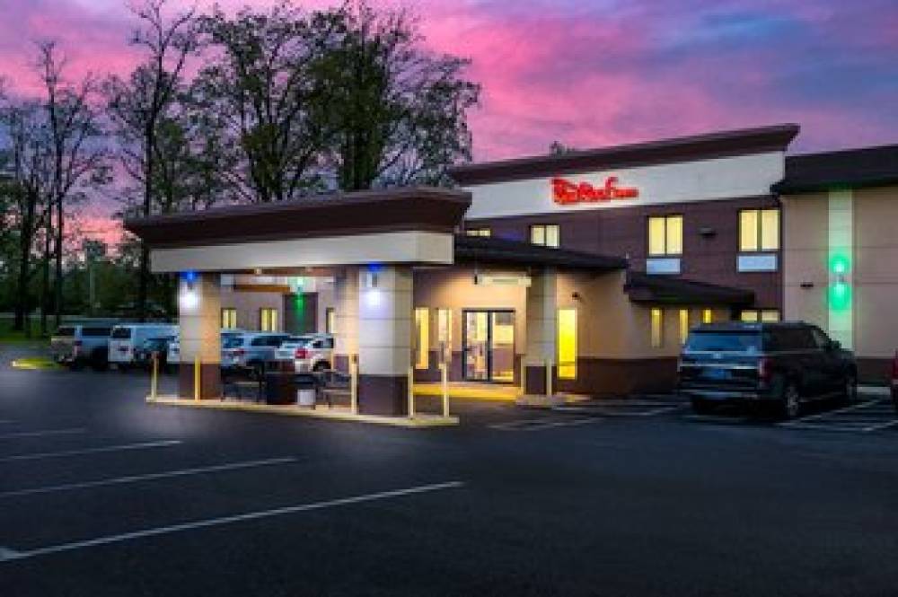 Red Roof Inn Denver 5