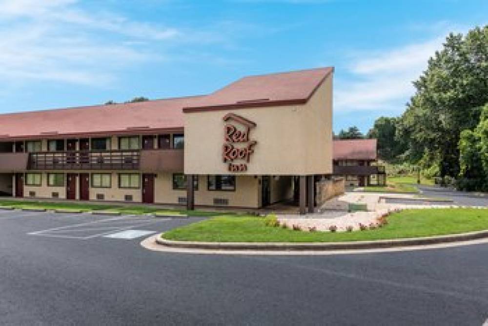 Red Roof Inn Hickory  2