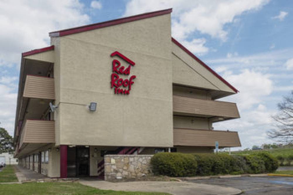 Red Roof Inn Jackson Downtown - Fairgrounds  1