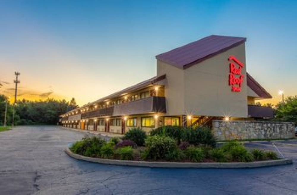 Red Roof Inn Kalamazoo East  3