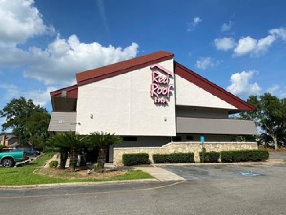 Red Roof Inn Lafayette, LA  1