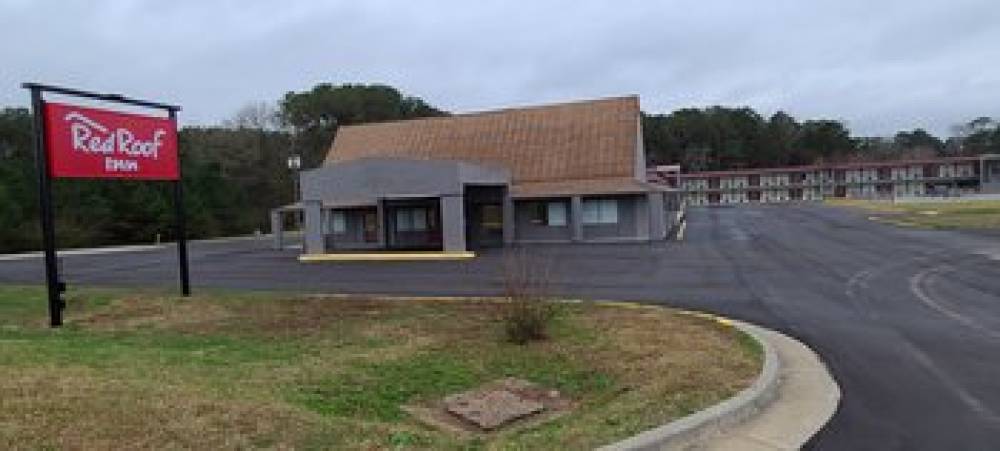 Red Roof Inn LaGrange 3