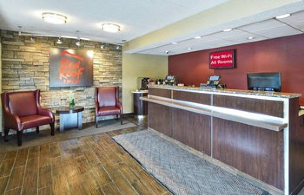 Red Roof Inn Louisville East - Hurstbourne  5