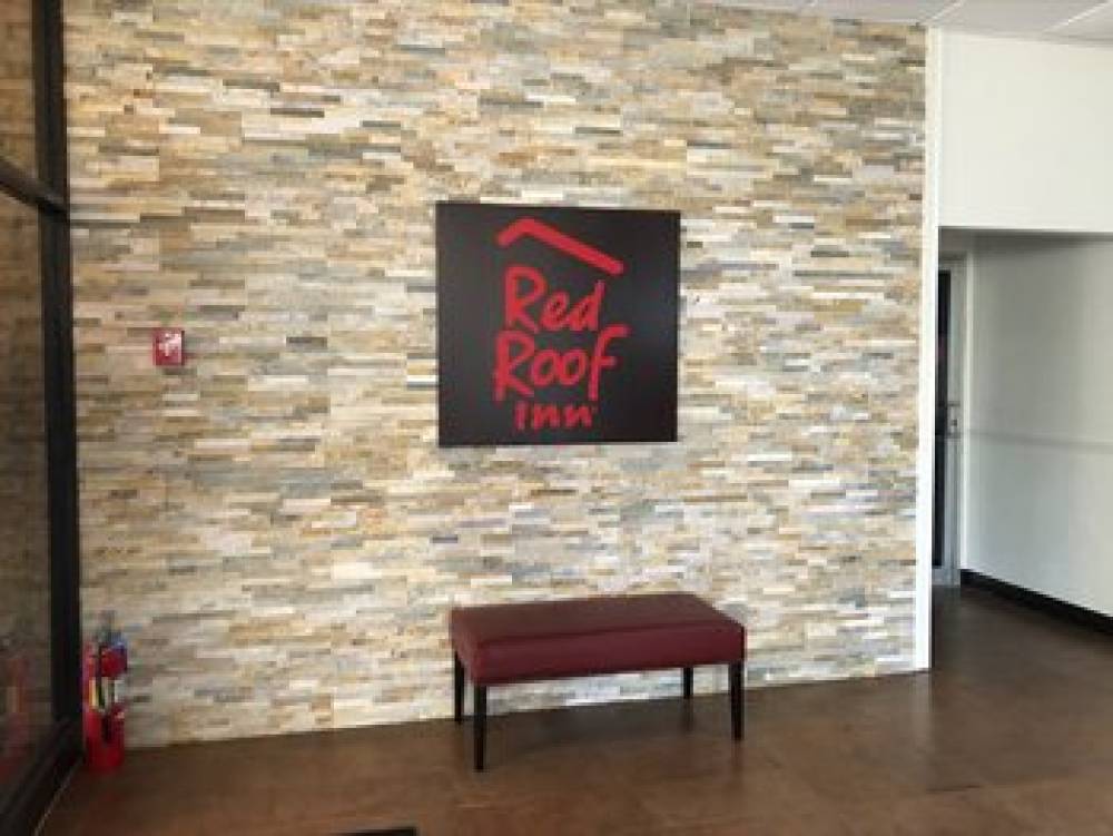 RED ROOF INN NORWICH 5