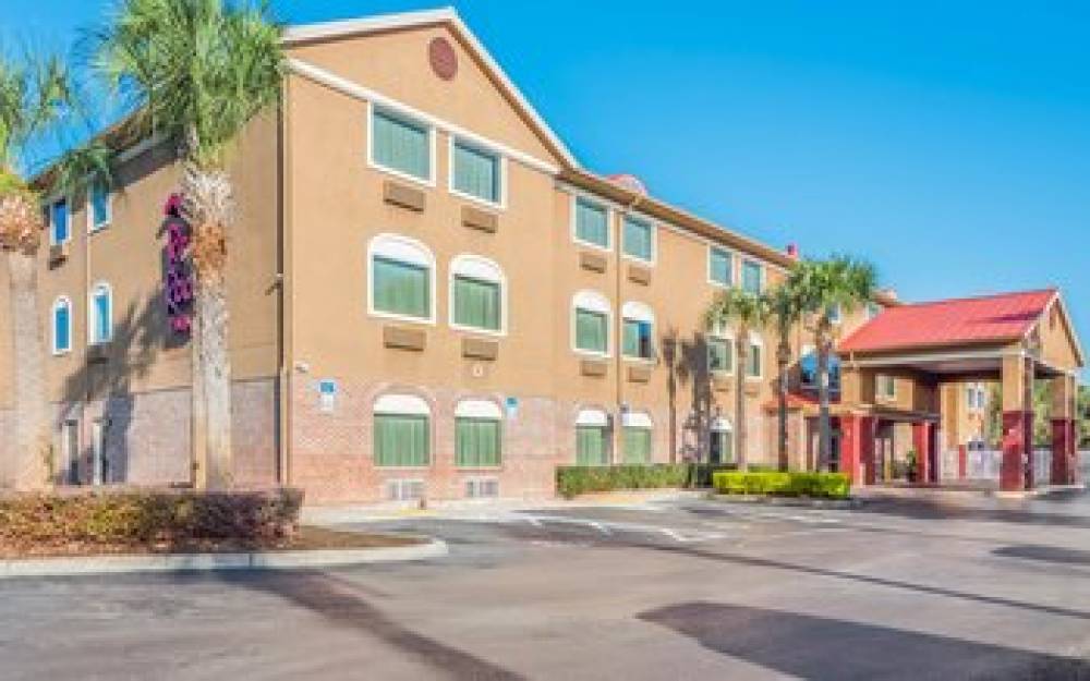 Red Roof Inn Ocala  2