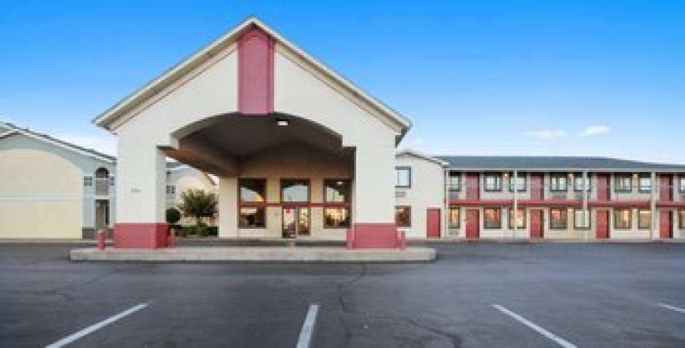 Red Roof Inn Oklahoma City Airport - Fairgrounds  1