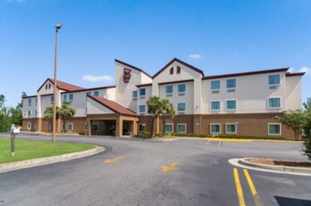 Red Roof Inn Panama City  2