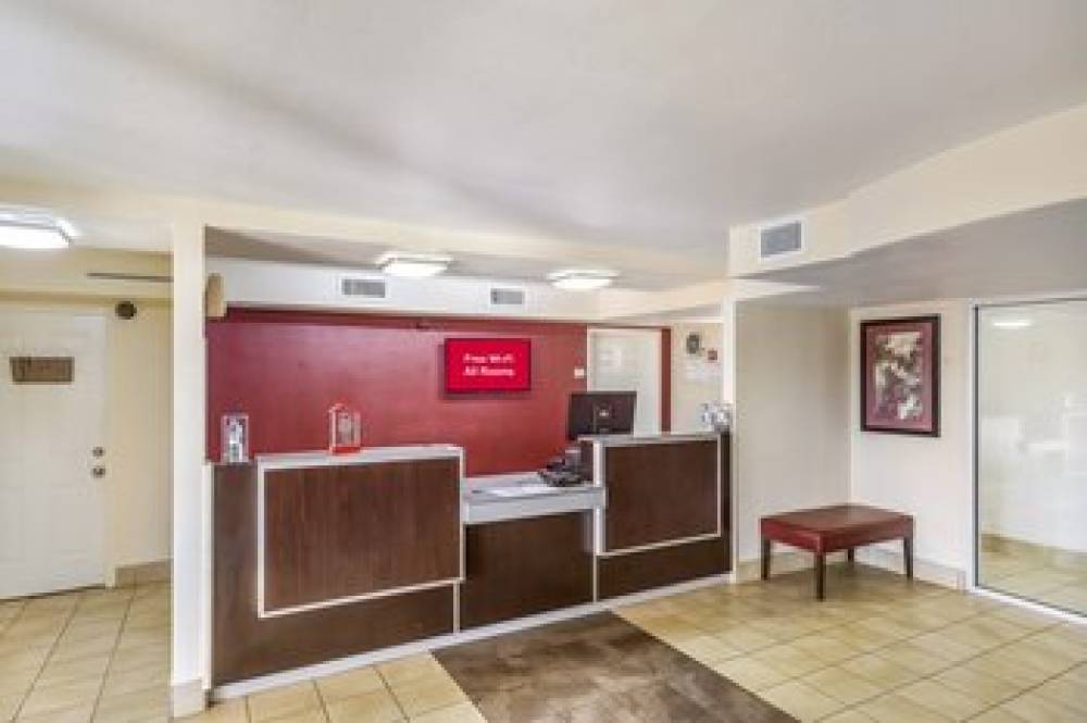 Red Roof Inn Plano 7