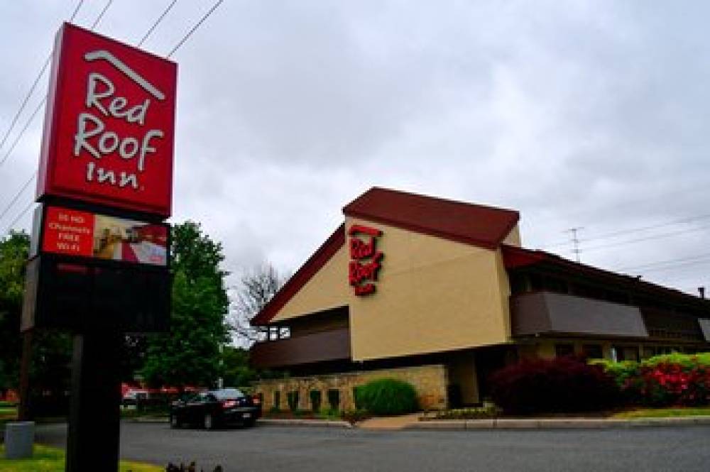 Red Roof Inn Richmond South  3