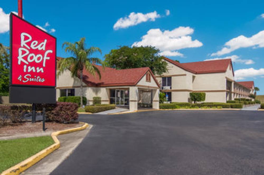 Red Roof Inn & Suites Brunswick I-95  1