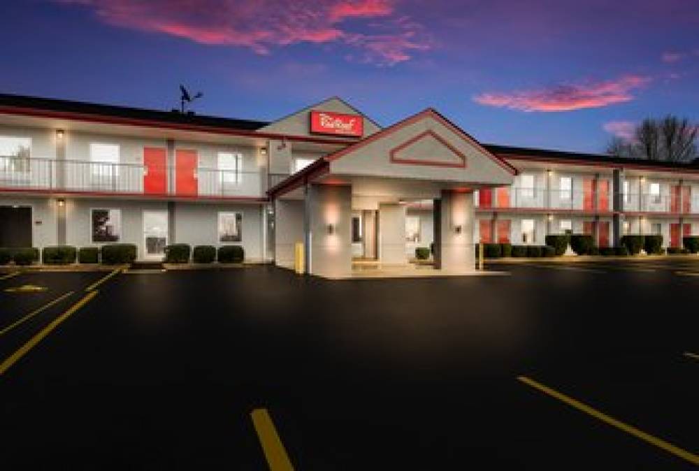 Red Roof Inn & Suites Jackson 4