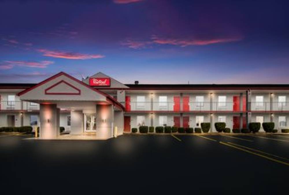 Red Roof Inn & Suites Jackson 5