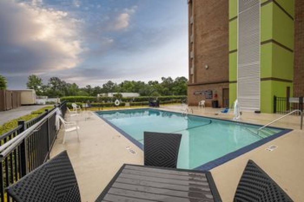 RED ROOF INN & SUITES MACON 7