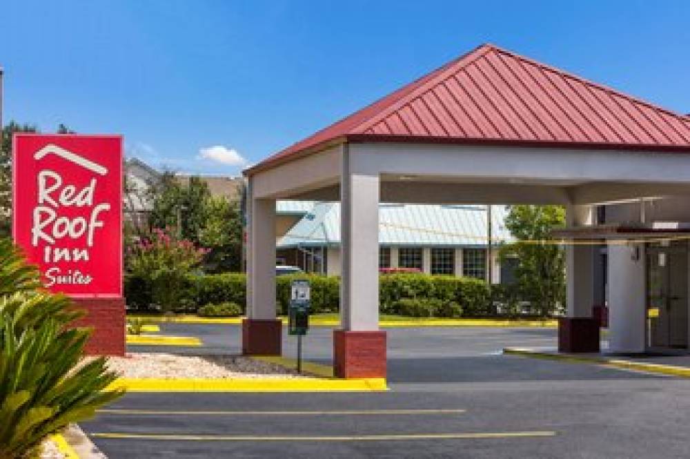 Red Roof Inn & Suites Statesboro 1