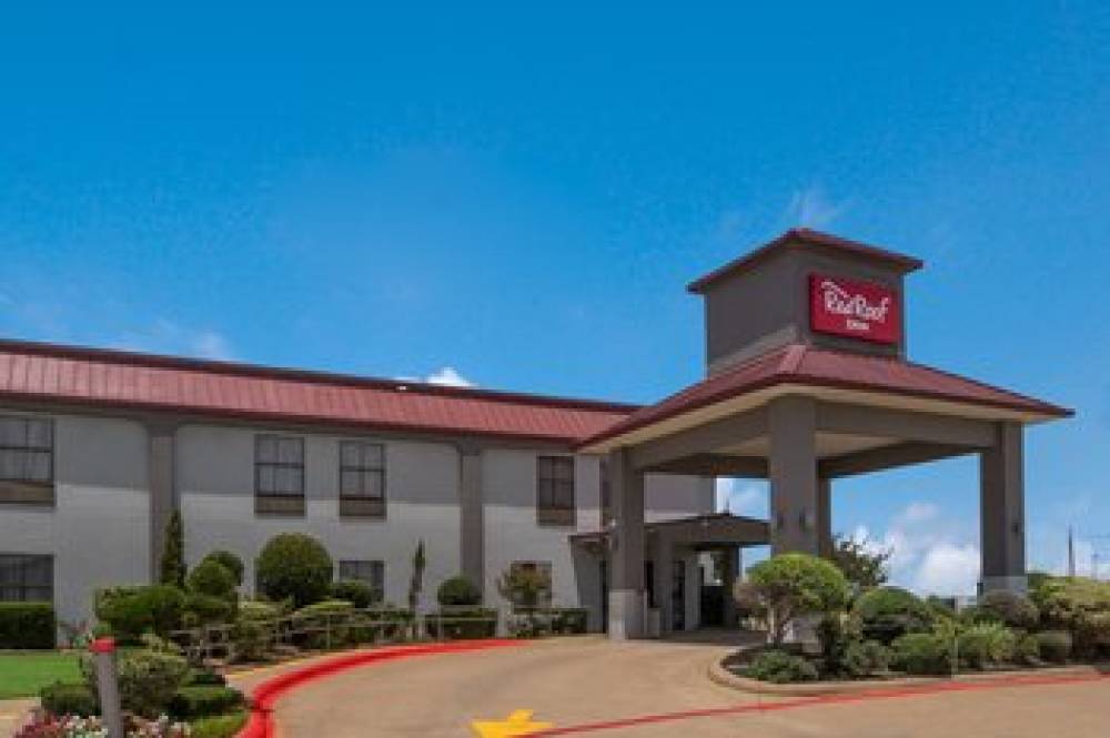 RED ROOF INN TERRELL 3