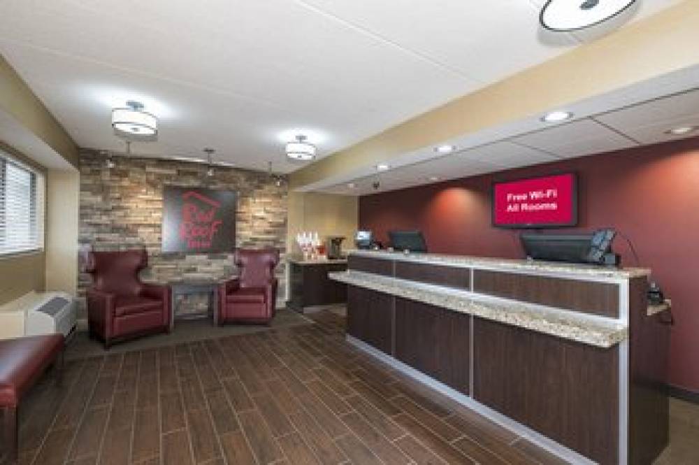 Red Roof Inn Toledo - Maumee 6