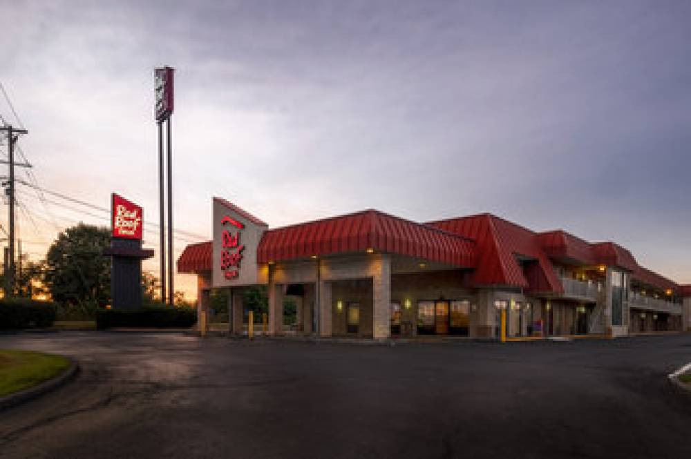 Red Roof Inn Winchester, VA 3