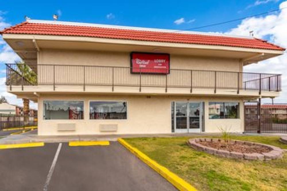 RED ROOF PHOENIX-MIDTOWN 4