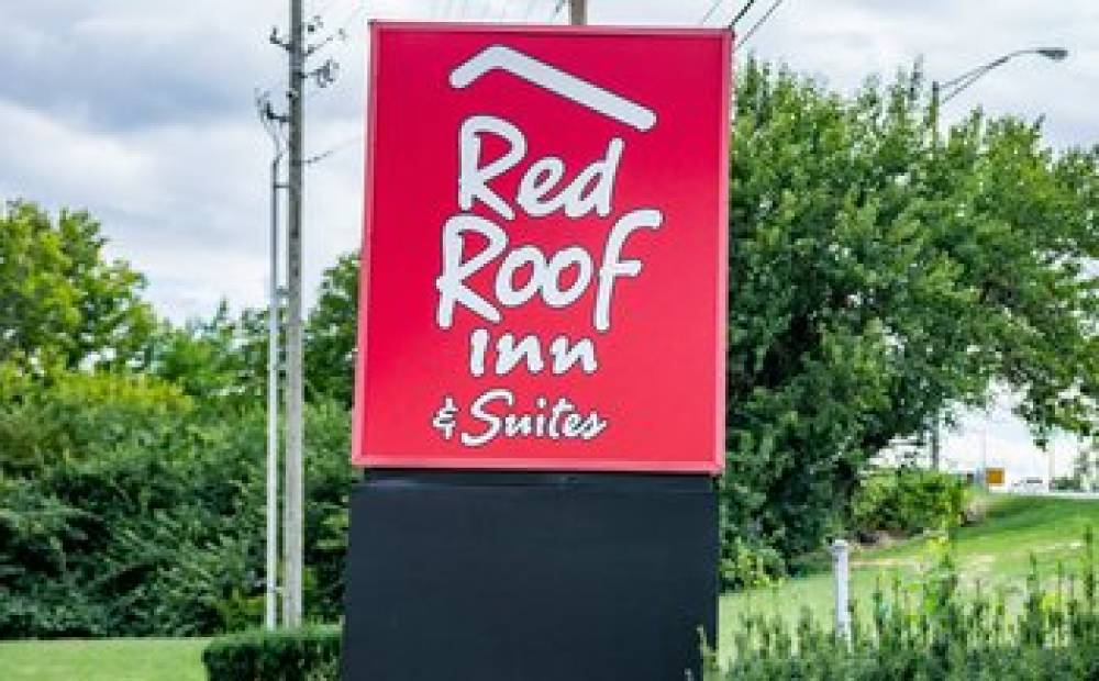 RED ROOF SUITES INDIANAPOLIS AIRPOR 2