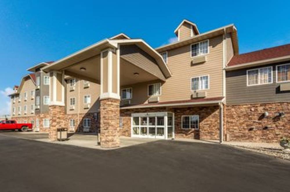 RED ROOF SUITES OMAHA COUNCIL BLUFF 2