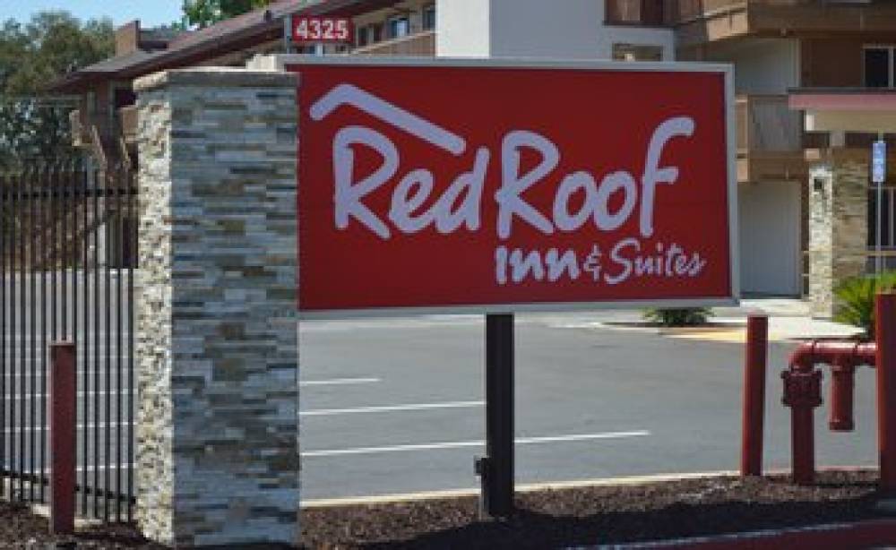 Red Roof Suites Sacramento North