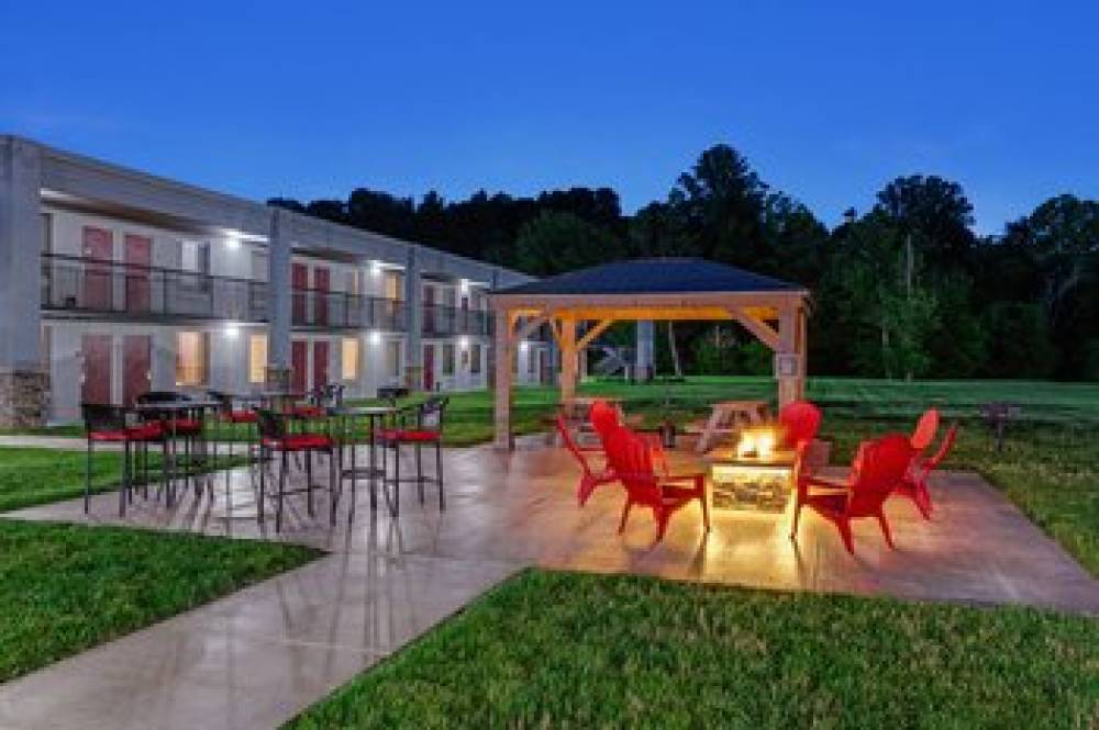 Red Roof Suites Wilkesboro