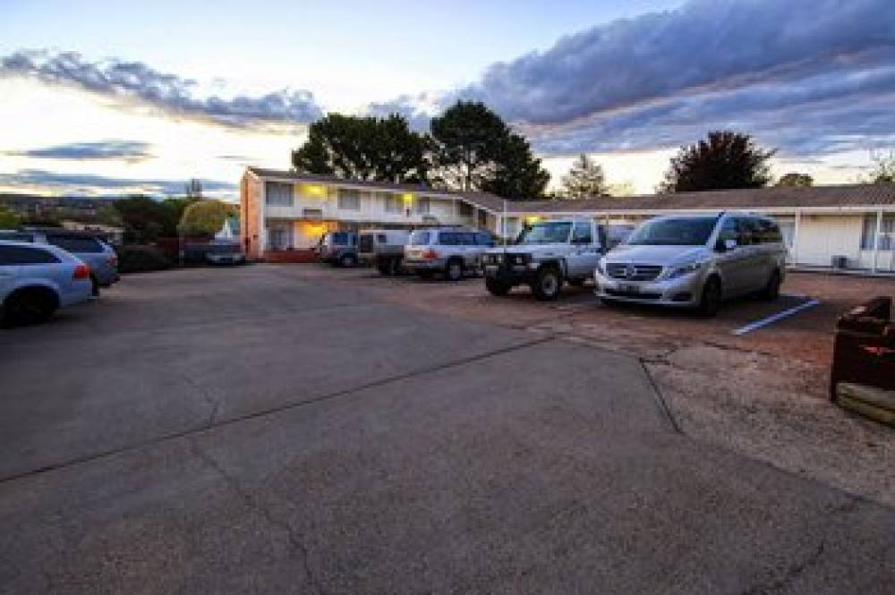 REDHILL COOMA MOTOR INN 3