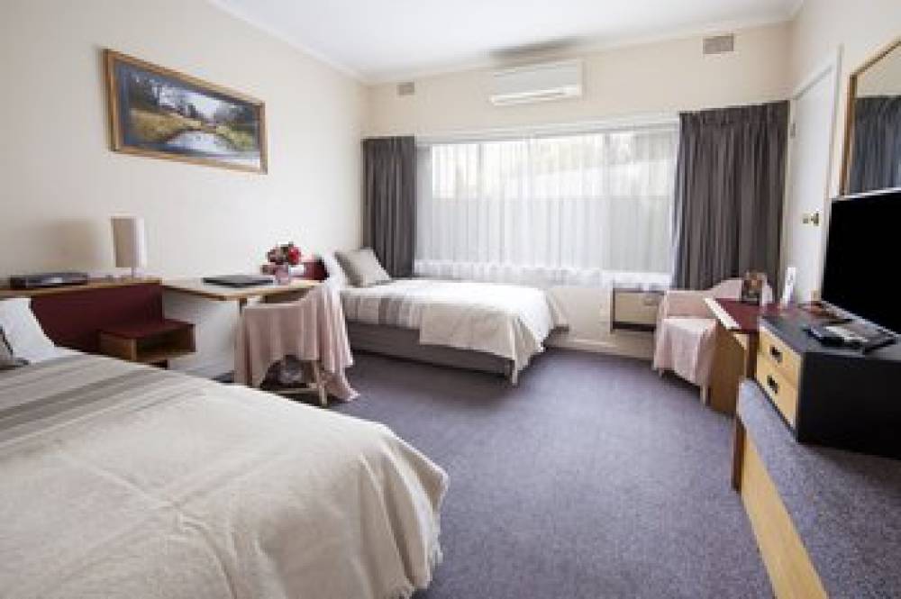 REDHILL COOMA MOTOR INN 5