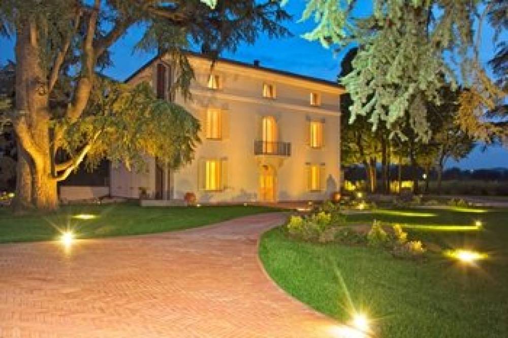 RELAIS VILLA VALFIORE 5