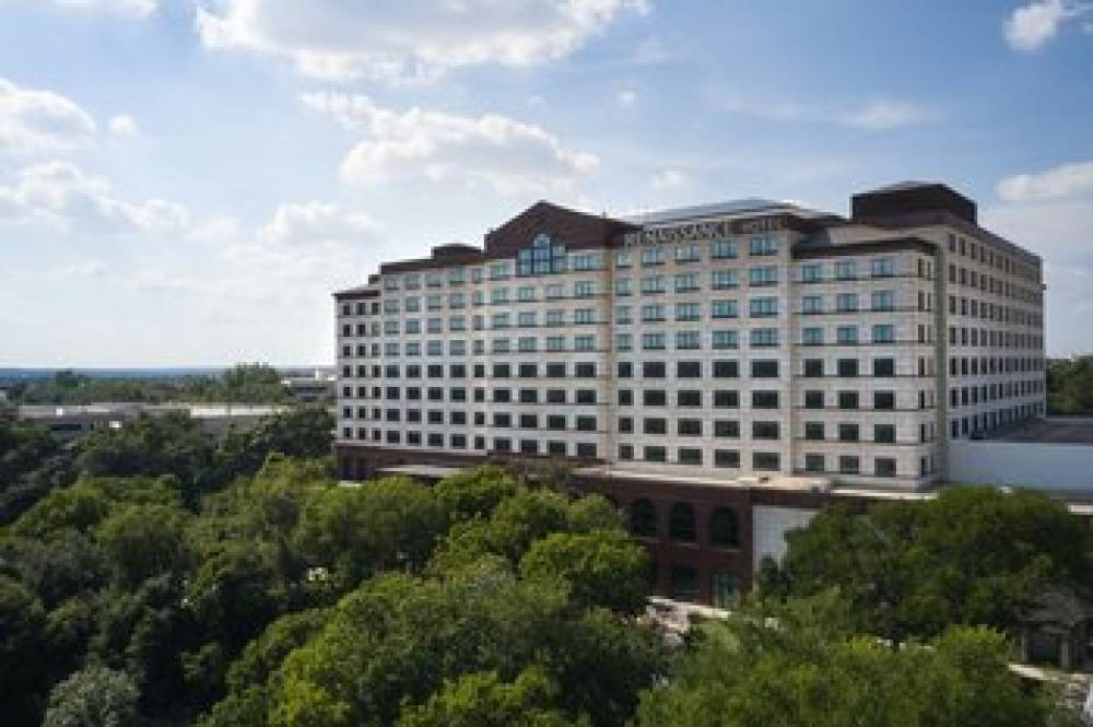 Renaissance Austin Hotel 4