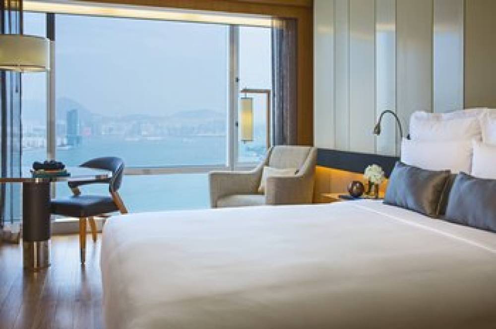 Renaissance Hong Kong Harbour View Hotel 10