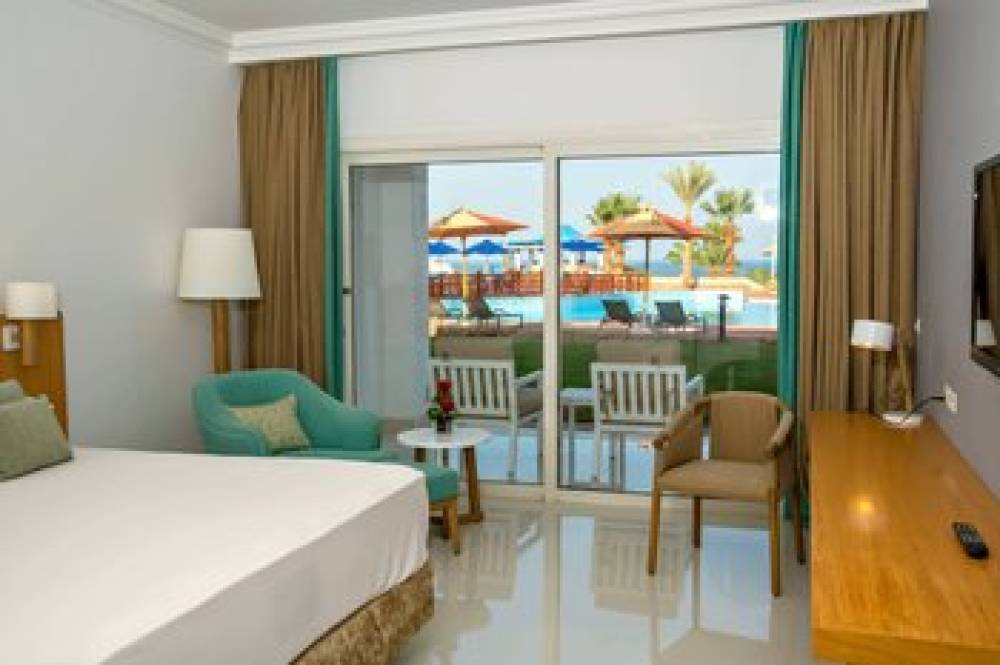 Renaissance Sharm El Sheikh Golden View Beach Resort 1