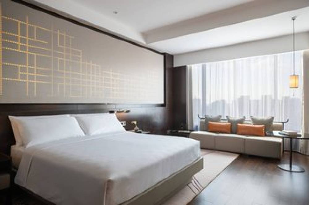 Renaissance Shenyang West Hotel 8