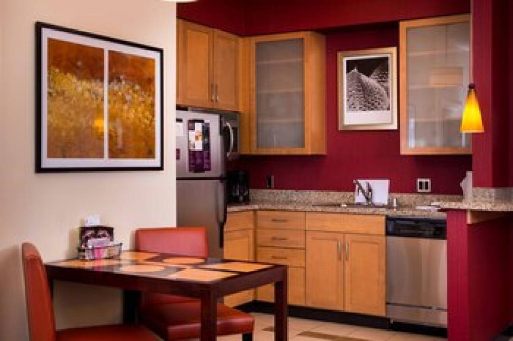 Residence Inn By Marriott Albuquerque Airport 8