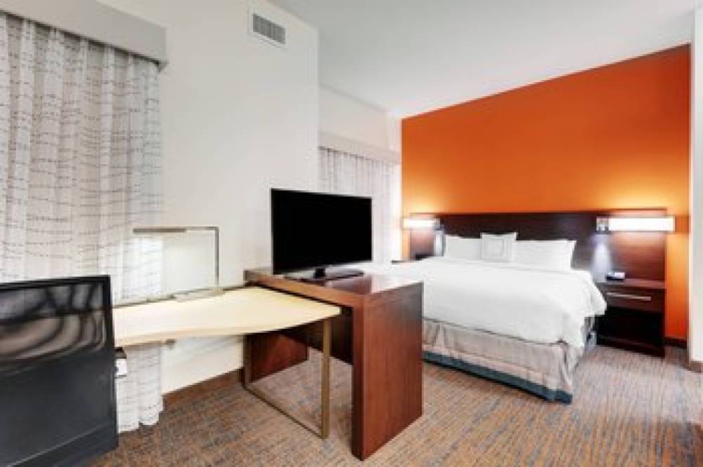 Residence Inn By Marriott Austin Airport 7