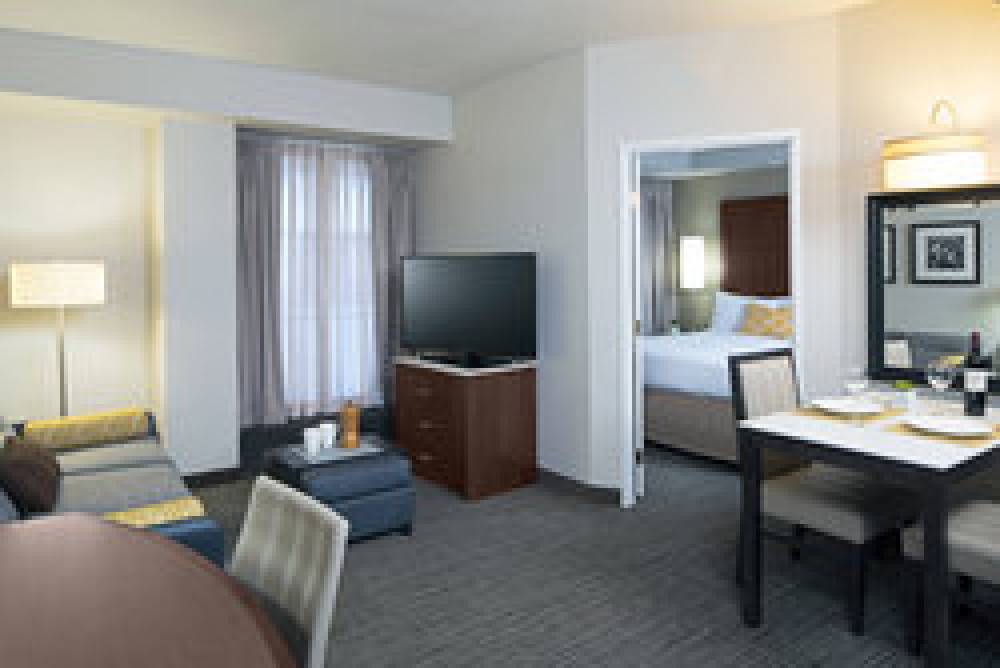 Residence Inn By Marriott Beverly Hills 9