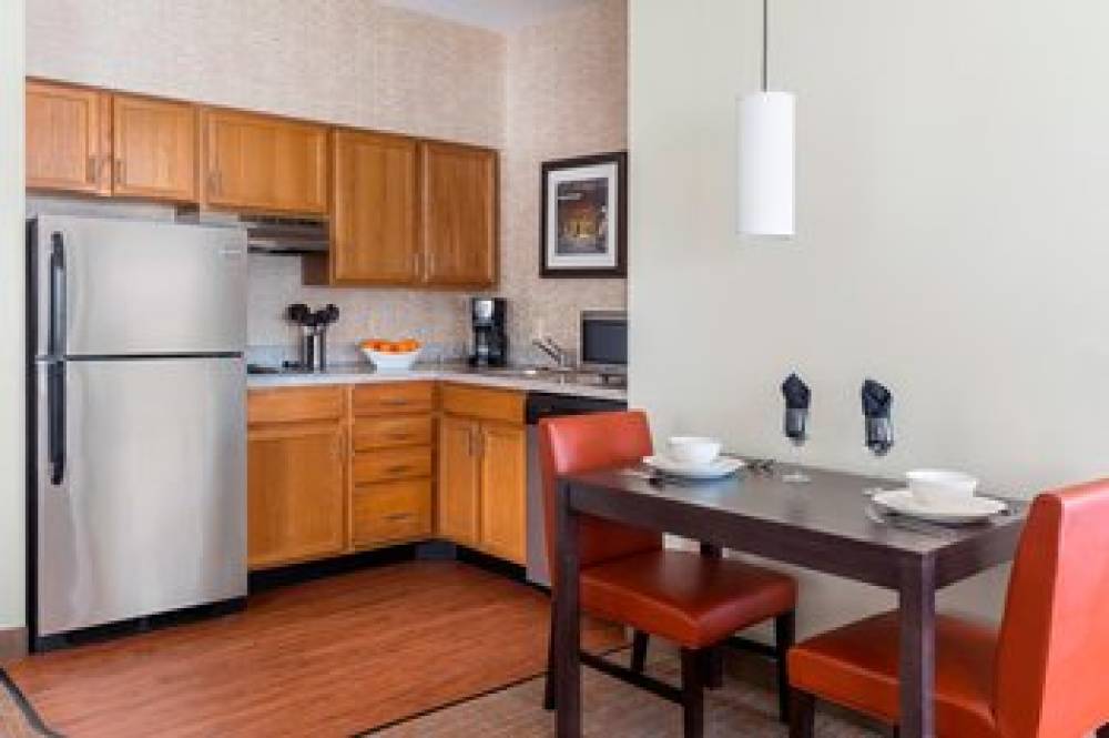 Residence Inn By Marriott Bloomington By Mall Of America 7