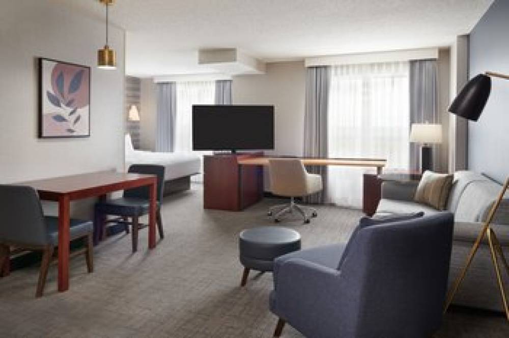 Residence Inn By Marriott Calgary Airport 7