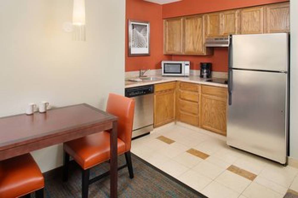 Residence Inn By Marriott Chicago O'Hare 8