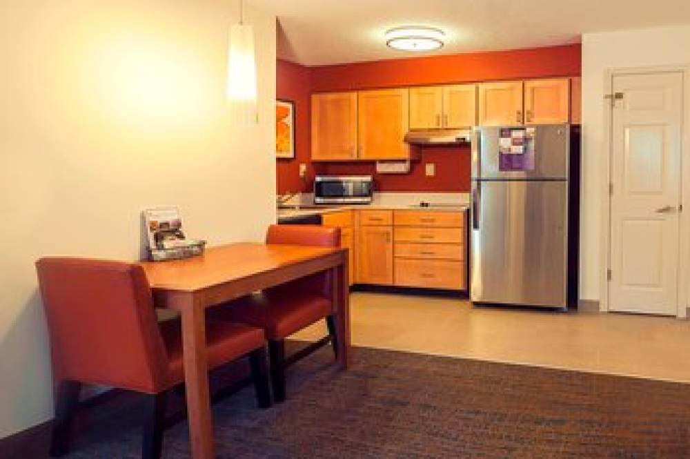 Residence Inn By Marriott Cincinnati Airport 8