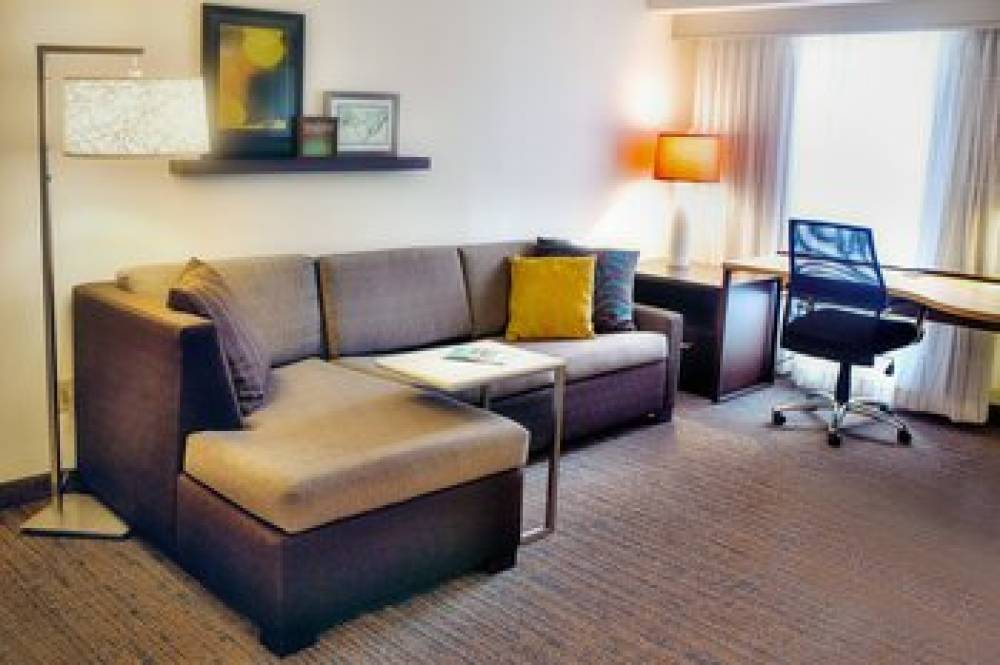 Residence Inn By Marriott Cincinnati Airport 6