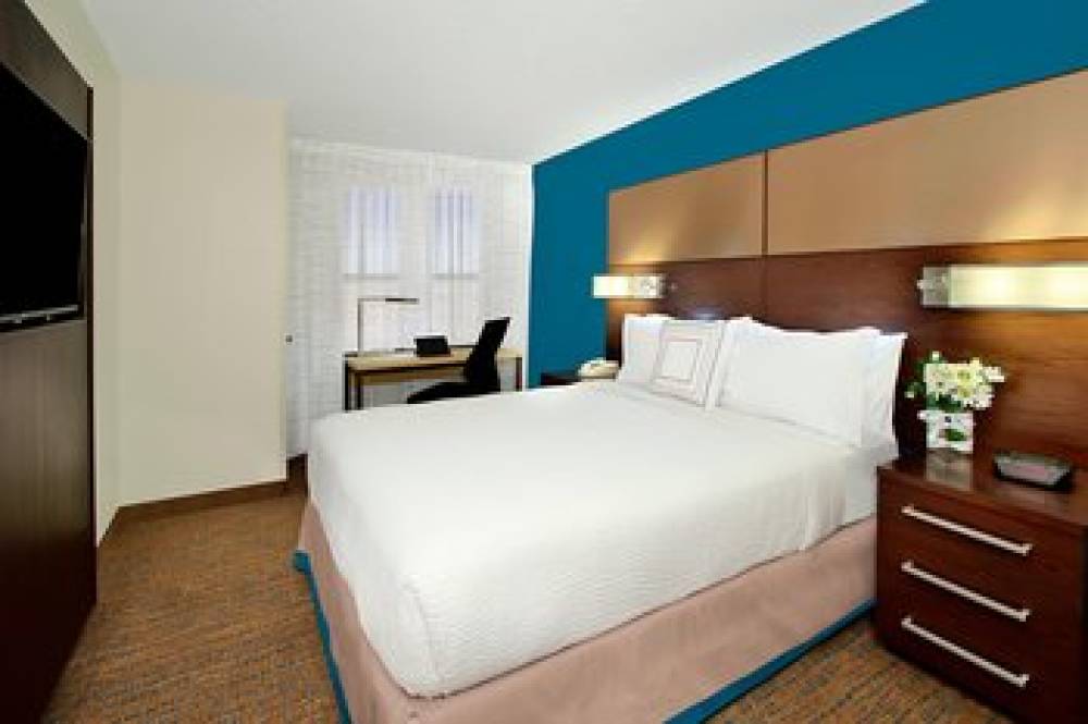 Residence Inn By Marriott Colorado Springs South 9