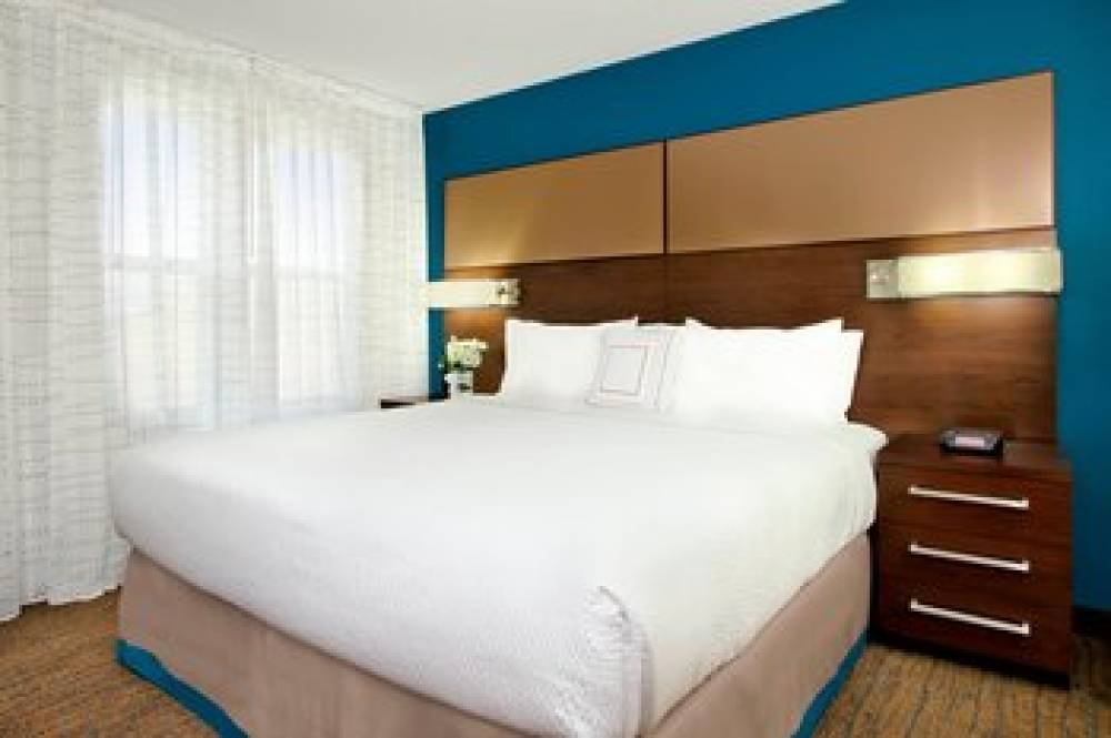 Residence Inn By Marriott Colorado Springs South 4