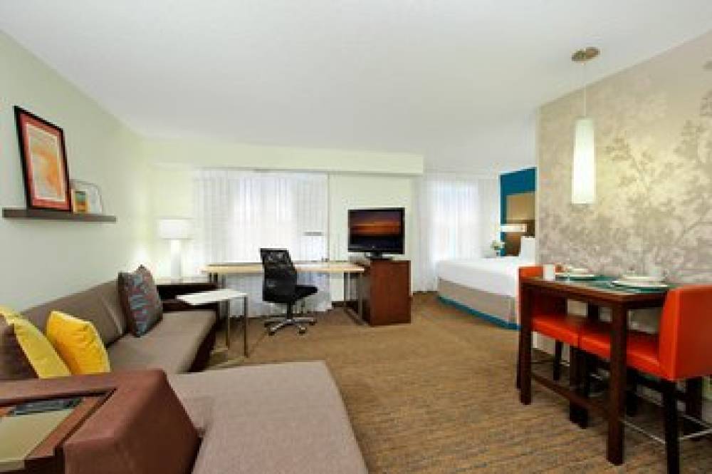 Residence Inn By Marriott Colorado Springs South 10