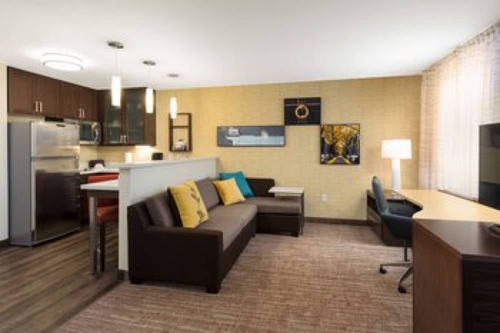 Residence Inn By Marriott Denver Central Park 7