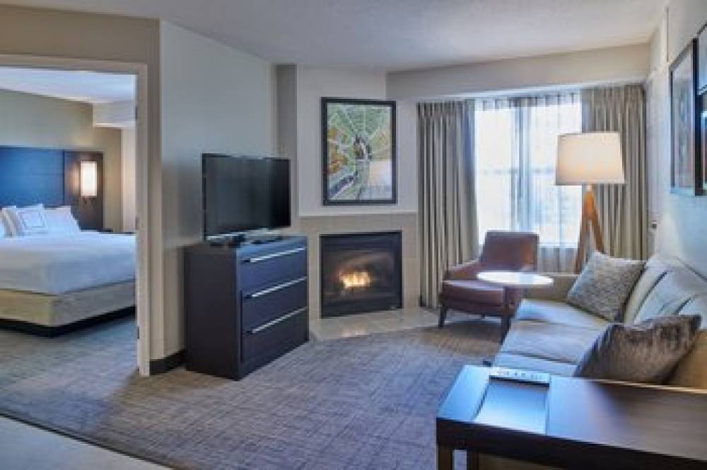 Residence Inn By Marriott Detroit Novi 8