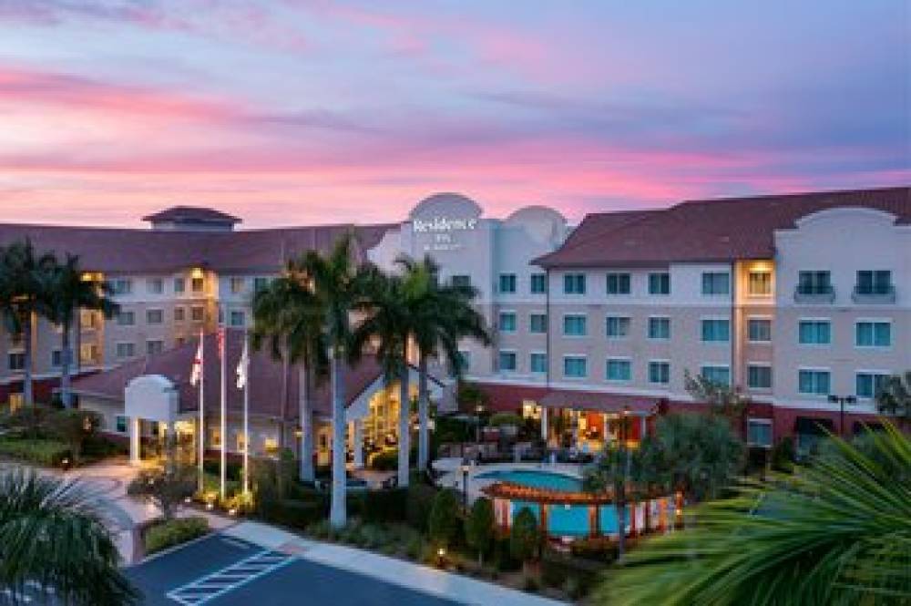 Residence Inn By Marriott Fort Myers At I-75 And Gulf Coast Town Center 1