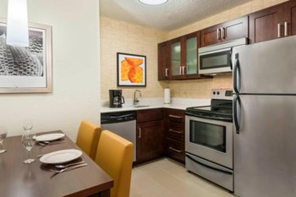 Residence Inn By Marriott Fort Myers 10