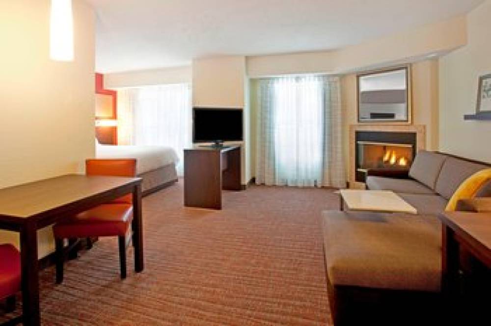 Residence Inn By Marriott Fort Wayne 7