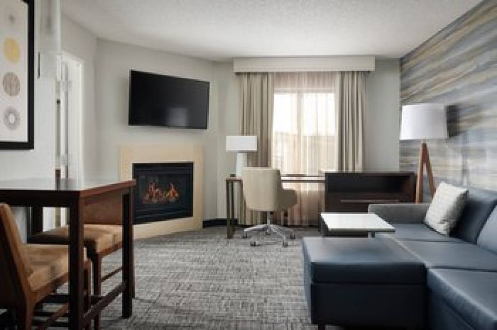 Residence Inn By Marriott Grand Rapids Airport 5